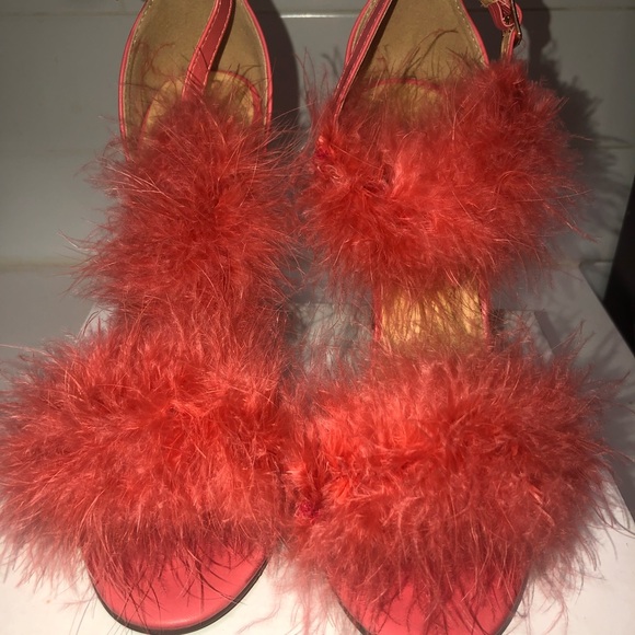 Coral pink/Dark peach Fur single sole heels - Picture 2 of 8